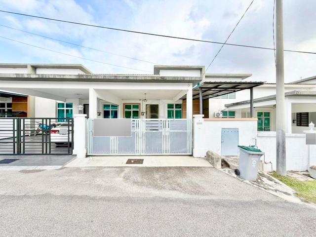 Renovated Teres Setingkat Taman Saujana Indah Bukit Katil Melaka 1