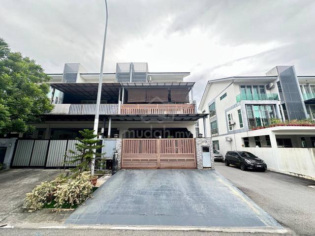 CHEAPEST FULLY RENO 3 Storey ENDLOT Terrace Bangi Avenue Bangi 1