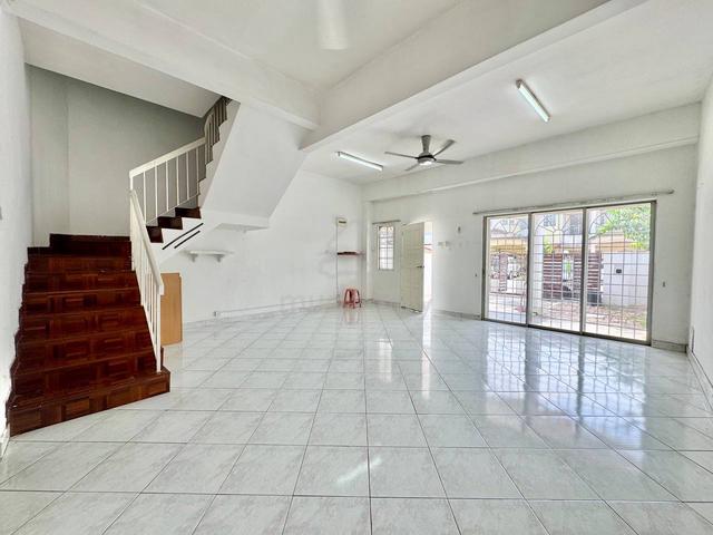 LOW DEPOSIT🔥NEGO NEAR LRT 2 Storey Taman Puchong Prima 2