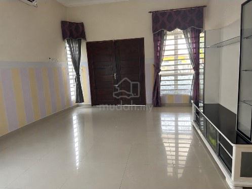 House SemiD for rent 1