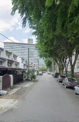 Taman Cahaya Ampang 3 Storey Terraced House 1