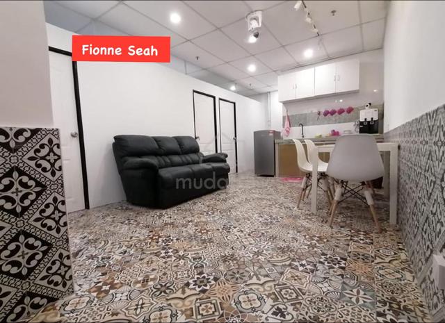 Ferringhi Mutiara Apartment 1
