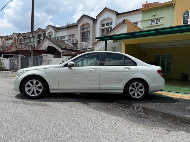 2010 Mercedes Benz C200 1.8 CGI BLUE EFFICIENCY - 3