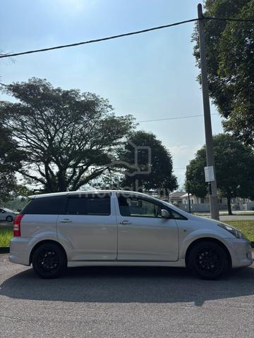2003/2007 Toyota WISH 2.0 G ANE10G FACELIFT (A) - 2