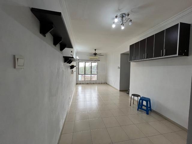 Baiduri Courts (Bukit Puchong) 1