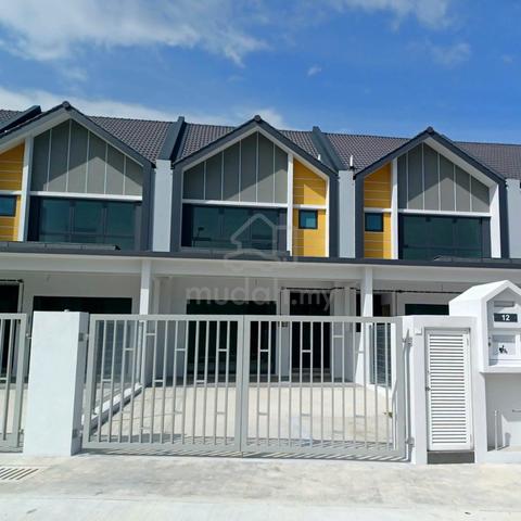 RAJA NONG KLANG Taman Bunga Raya Brand NEW 2 Storey House For Sale 1