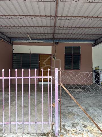 Rumah Untuk Disewa 1