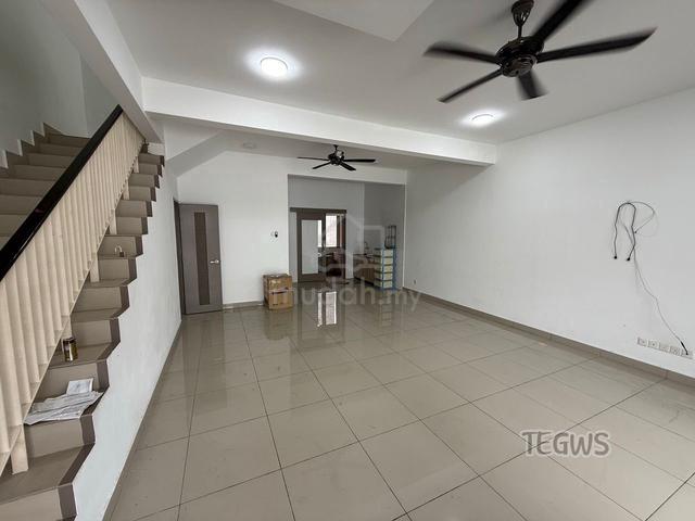 Below Market   Amverton links nr NSK sentosa Klang 2 Storey For Sale 1