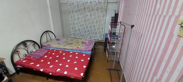 Room for Rental for Female at Vista Angkasa Apartment, Lrt 1