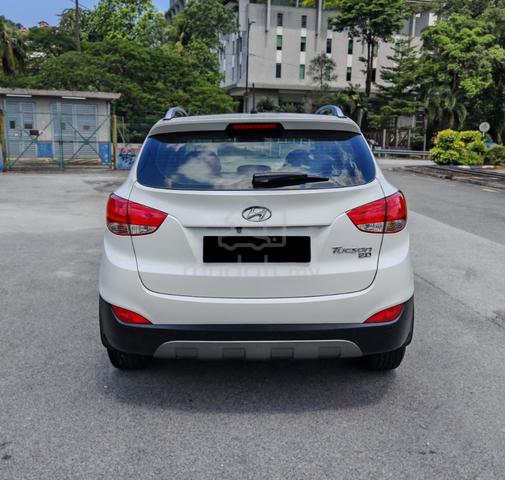 2013 Hyundai TUCSON 2.0 PREMIUM (A) GLS P/Roof SUV - 4