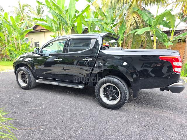 2015 Mitsubishi TRITON 2.5 VGT ADVENTURE - 2