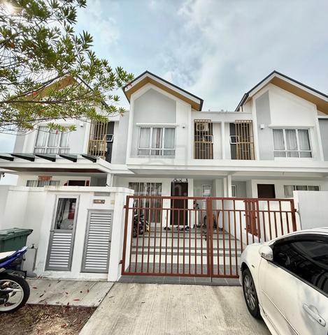 Double Storey To Rent 1