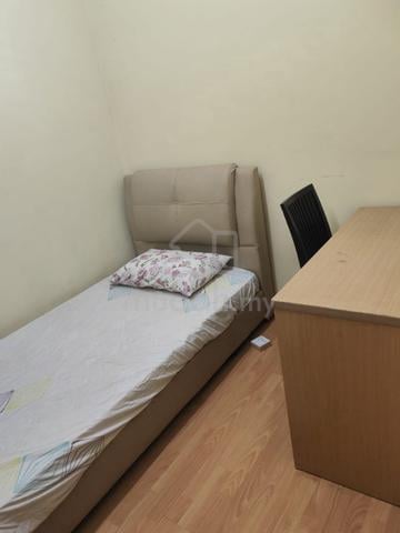 Kuchai Avenue Condo room to rent 1