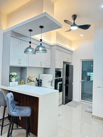 Fully Renovated End Lot Teres 2 Tingkat 1