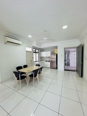 The Platino Serviced Apartment 1