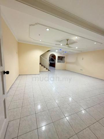 [Renovated] Double storey Taman Sentosa Klang 1