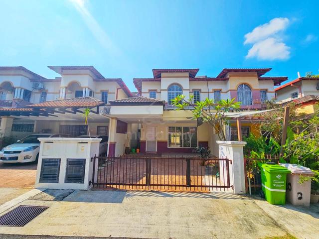 [Near Surau, Renovated] Double Storey Terrace at Presint 9, Putrajaya 1