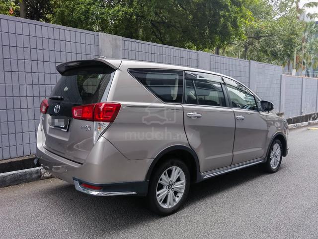 Toyota INNOVA 2.0 X High spec one owner FL - 2
