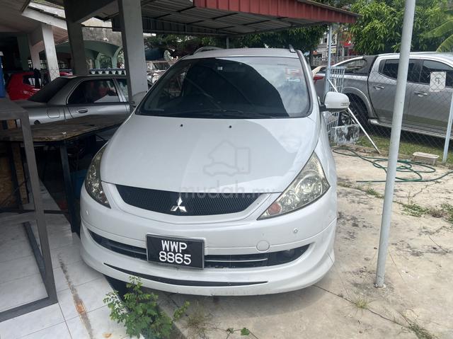 2009 Mitsubishi GRANDIS 2.4 FACELIFT (A) - 1