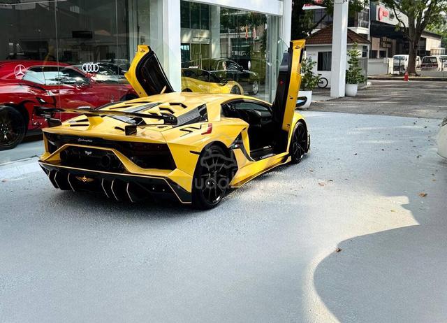 Lamborghini Aventador 6.5 V12 Upgraded SVJ LP700-4 - 3