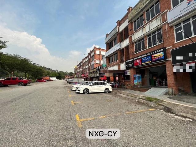 Face Mainroad🔥3 Storey Shop Lot!Alam Budiman near Setia Alam!For Rent 1