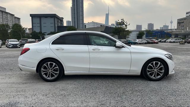 2015 Mercedes Benz C-CLASS 2.0 200 AVANTGARDE - 2