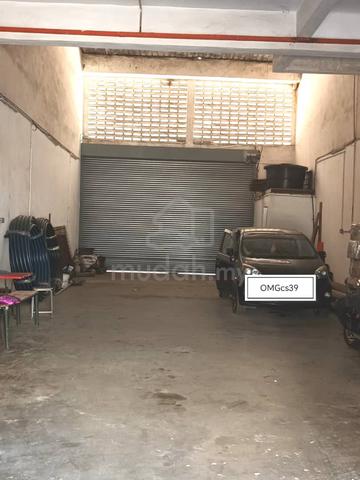 RENOVATED 1.5 STOREY LINK FACTORY Klang Utama for sale with cf 1