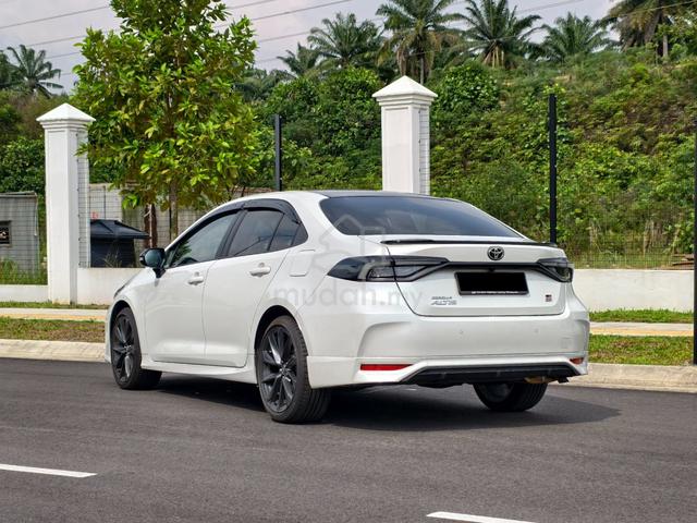 2025 Toyota COROLLA ALTIS 1.8 GR F/Toyota Serv F/L - 4