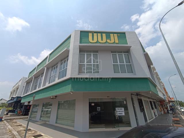 2 Storey Corner Shop Lot With Renovation @ Bandar Satelit Sebang 1