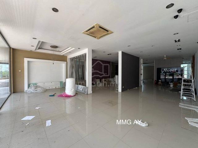 Fully Renovated G-Floor Shoplot for Rent @ Setia Avenue , Setia Alam ~ 1