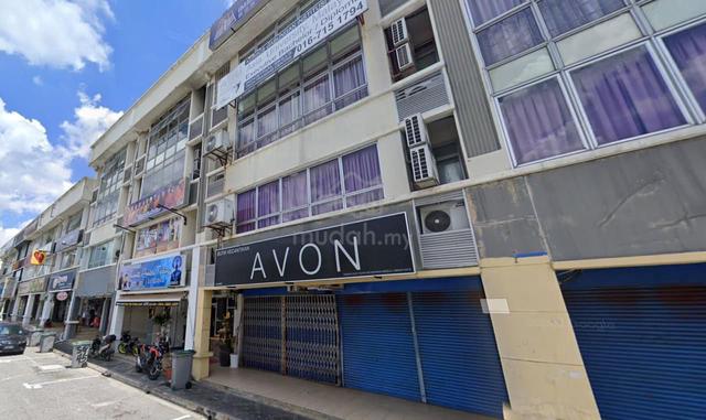 Mount Austin@3 Storey Shoplot (Ground Floor) 1
