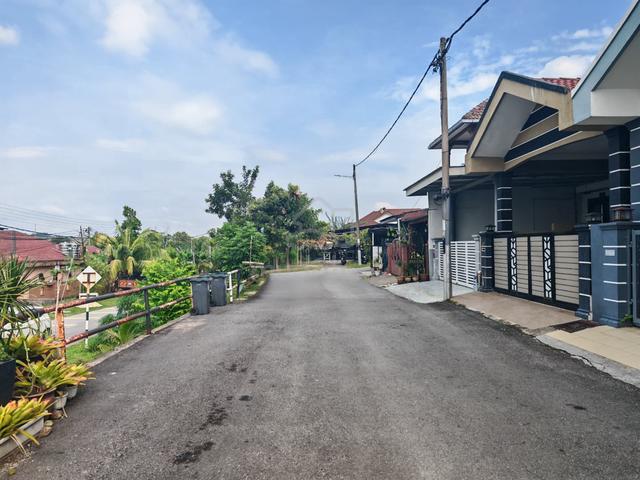 Taman Desa Melor Senawang Renovated 2Storey House Facing Open 1
