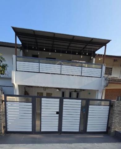 New Look - 2 Storey Terrace - New Renovation/Partly Furnished 1