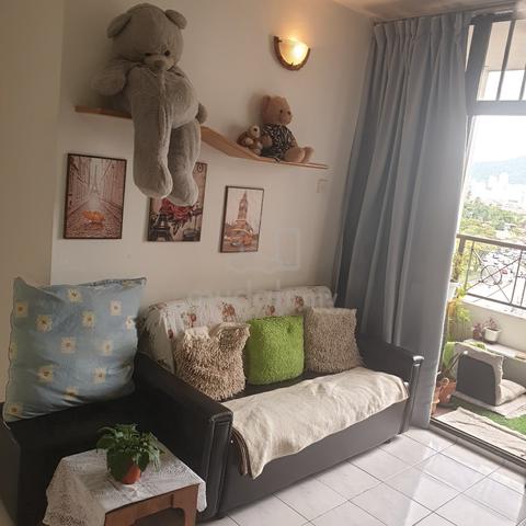 Medium room (included 1Parking lot , wifi , electric and water)  1