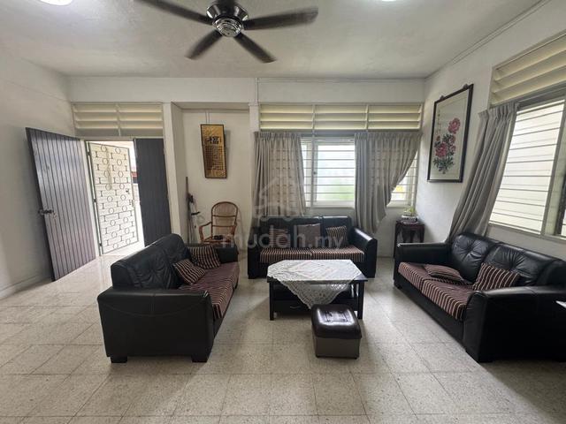 2 Sty Terrace Lintang Delima Island Glades Greenlane 1