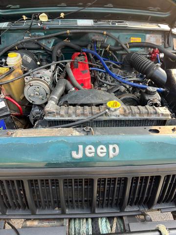 1996 Jeep CHEROKEE 2.5 (M) - 4