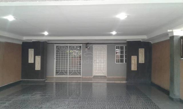 Fully Renovated Big 2 Storey House For Sales, Impian Gemilang, Kajang 1