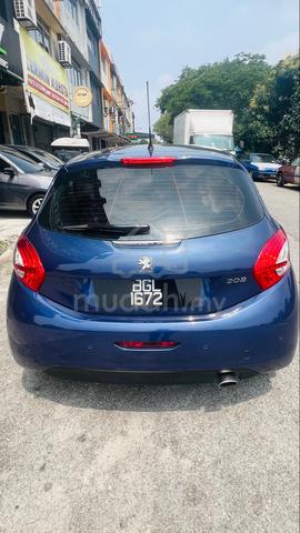 2014 Peugeot 208 1.6 VTI ALLURE (A) - 2