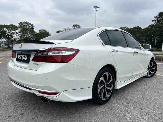 Honda ACCORD 2.0 VTI-L FACELIFT (A)SERVICE HONDA - 3