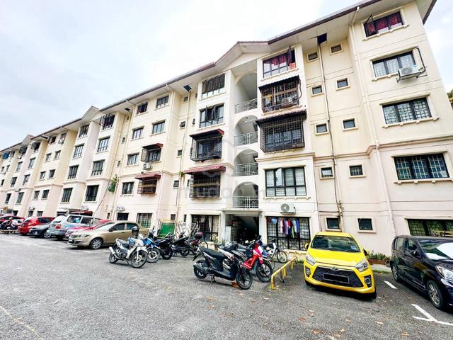 Taman Tenaga Apartment 1