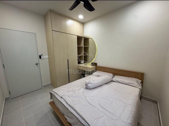 Residensi Max, Middle Room for Rent 1