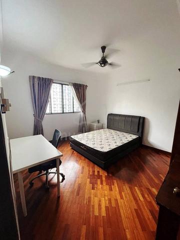 Middle Room, Lanai Kiara, Mont Kiara [Near Plaza Mont Kiara, 163 Park] 1