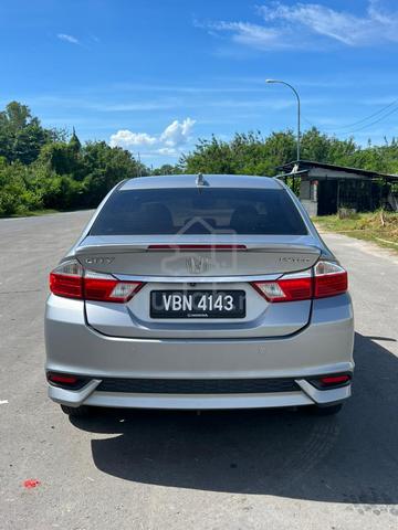 Honda CITY 1.5V 2018 AUTO - 2