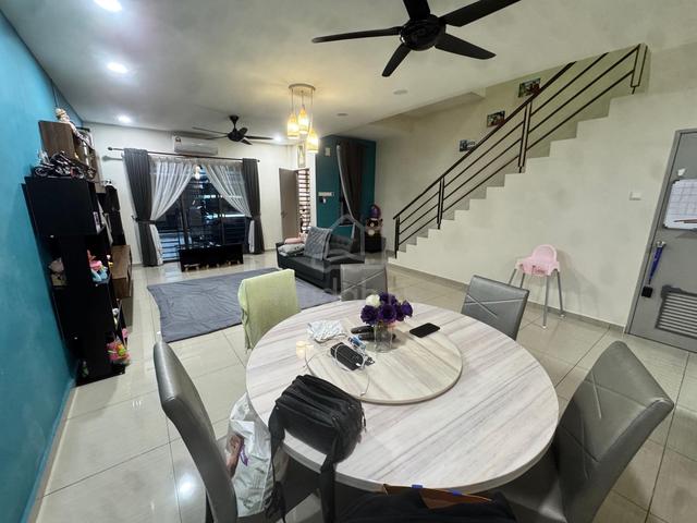 Double Storey Bestari Indah Ulu Tiram / Puteri Wangsa / Pelangi Indah 1