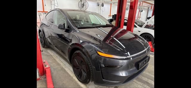 2025 Tesla MODEL Y RWD JUNIPER DIRECT OWNER - 1