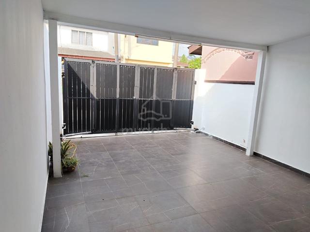 Full loan Low cost double storey rumah cash out Taman Desa Cemerlang 1