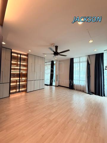 Luxury Renovated Semi D Taman Bukit Minyak | 5 Rooms Furnish Rent 1