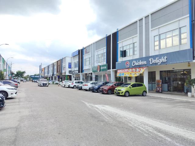Vervo City Kiambang Indapura Kulai, Ground Floor adjoining, 24x70sf 1