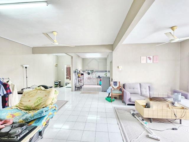 Villa Tropika (Bangi) 1