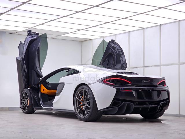 2018 Mclaren 570 3.8 GT HIGH SPEC OPTIONS - 5